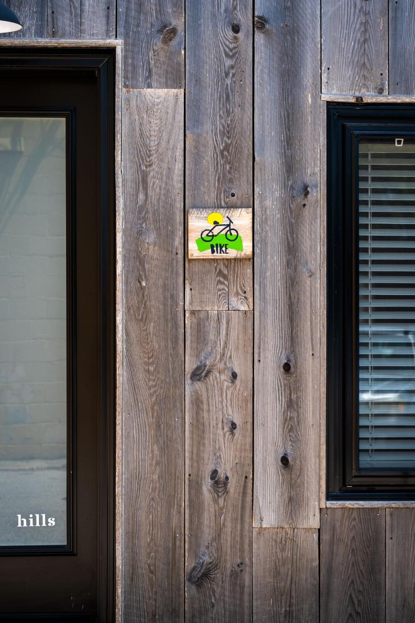 "Bike" At Hills Meaford, Pet Friendly, Ground Floor Suite Екстер'єр фото